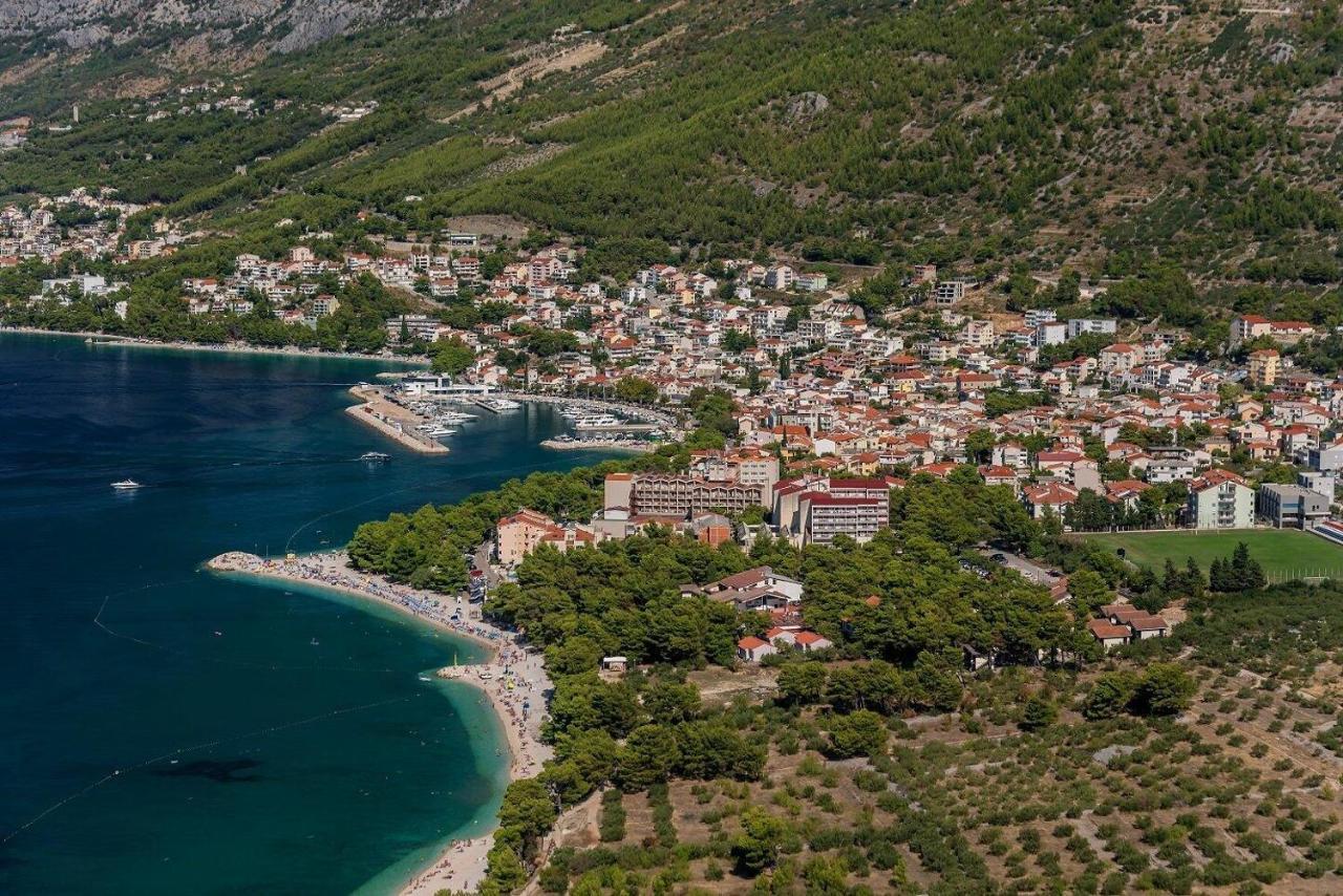 Liya Apartment Baška Voda Екстериор снимка