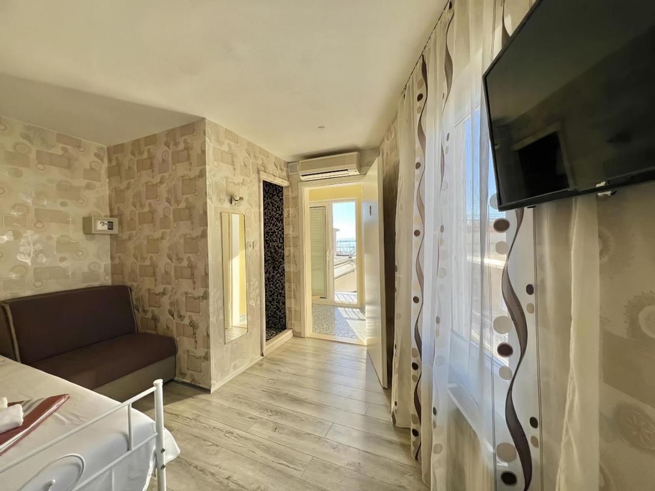 Liya Apartment Baška Voda Екстериор снимка